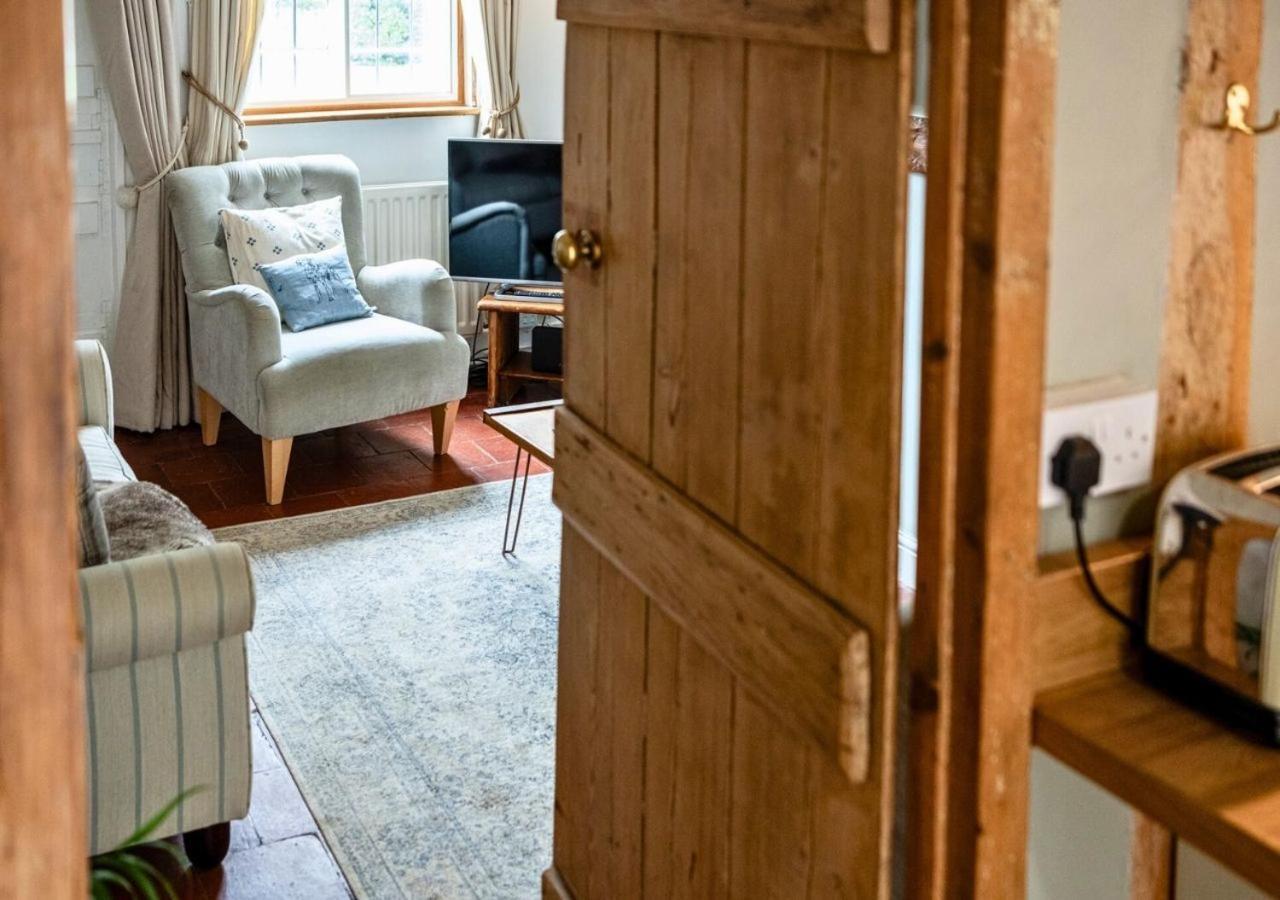 Clifford Chambers - Cosy 2 Bedroom Cottage! Shottery Bagian luar foto