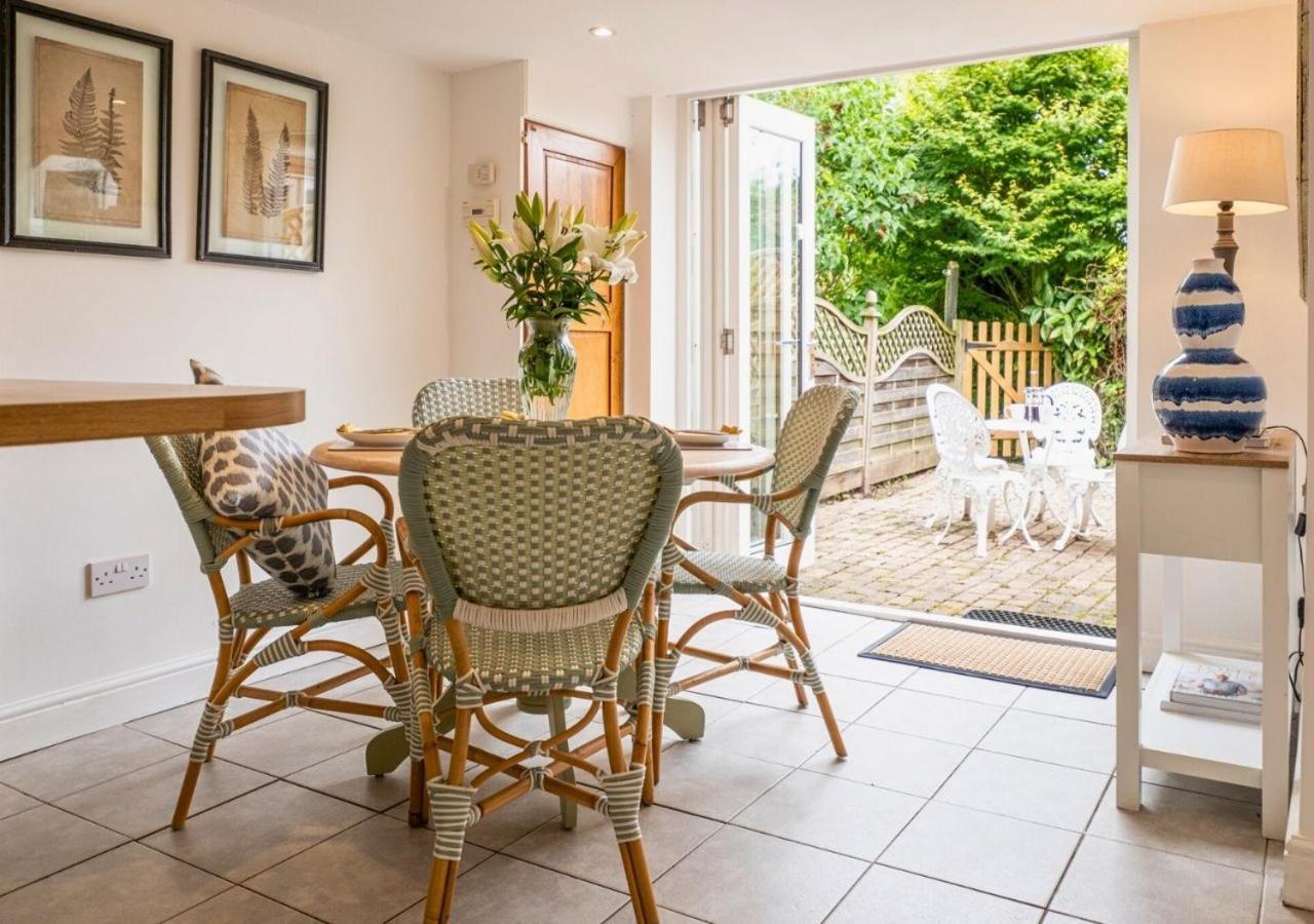 Clifford Chambers - Cosy 2 Bedroom Cottage! Shottery Bagian luar foto