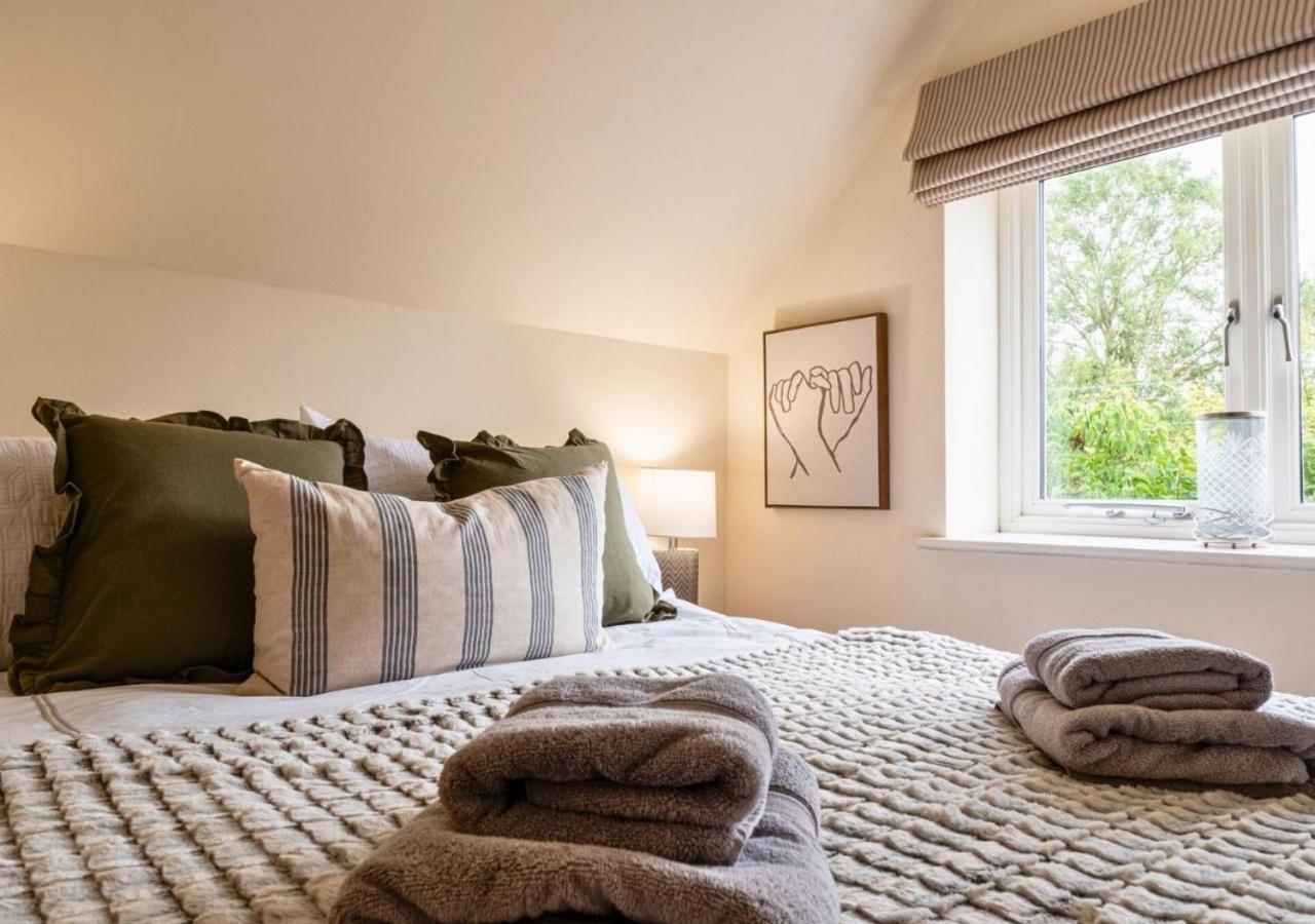 Clifford Chambers - Cosy 2 Bedroom Cottage! Shottery Bagian luar foto